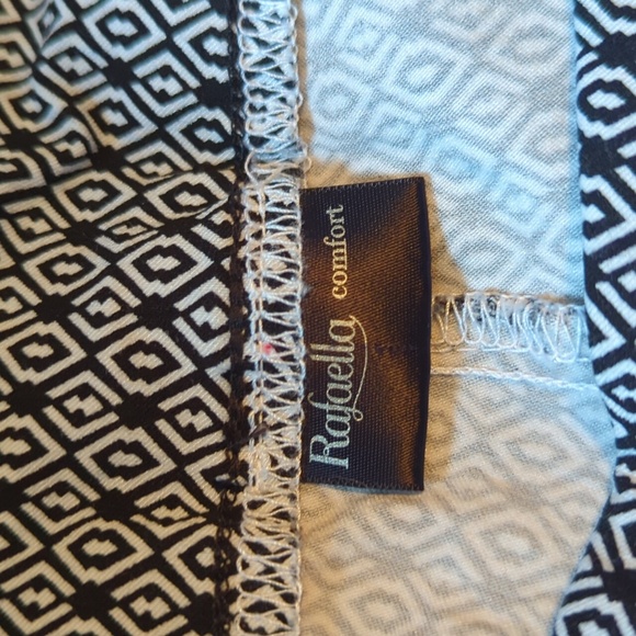 Rafaella Comfort Shorts White Geometric Pull On Elastic Waistband 18 NICE - Picture 8 of 9